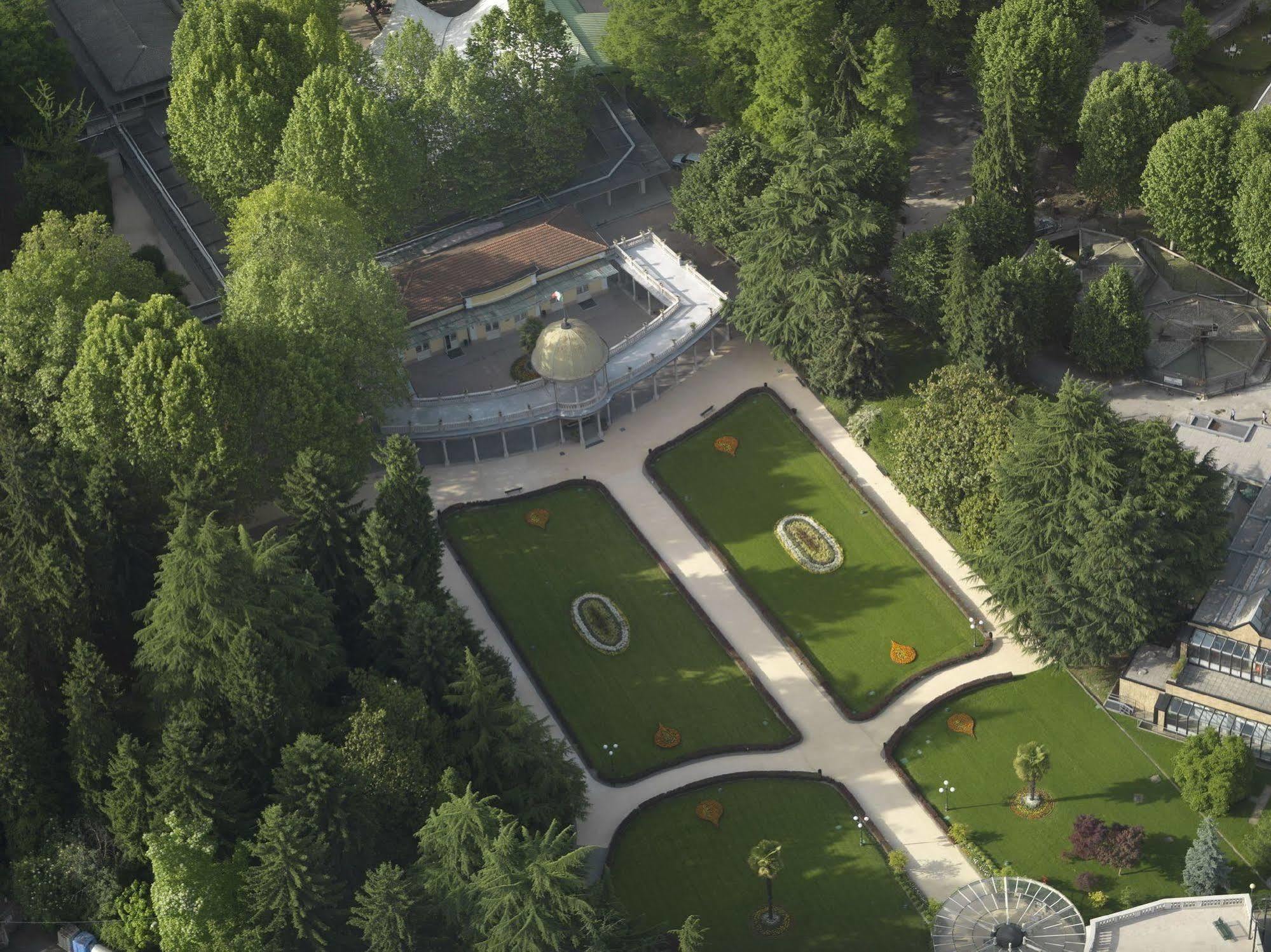 Rizzi Aquacharme Hotel & Spa Boario Terme Εξωτερικό φωτογραφία